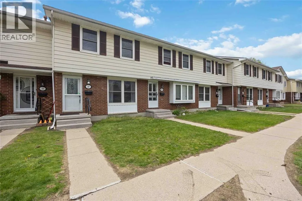 825 Exmouth STREET Unit# 27, #27