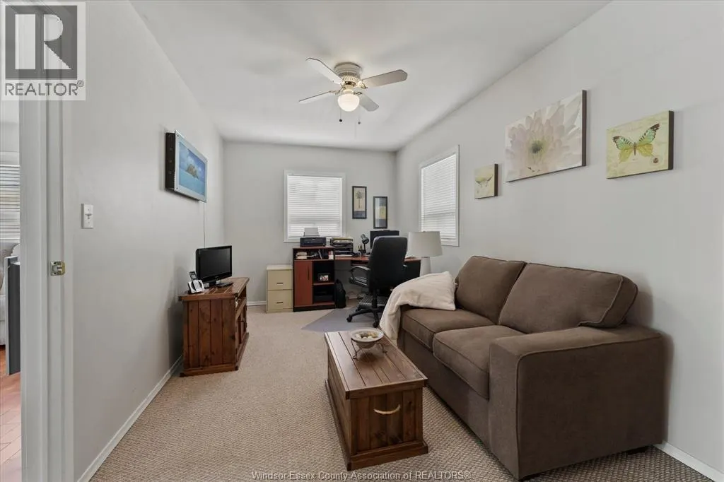 1089 Prado PLACE
