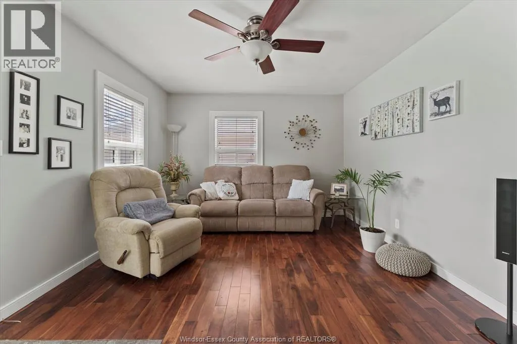 1089 Prado PLACE
