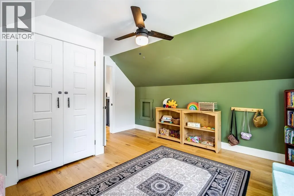 43 Danforth Ave