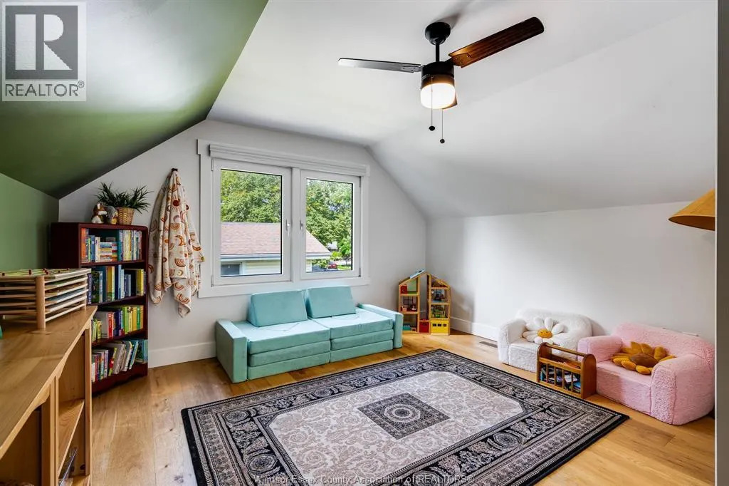43 Danforth Ave