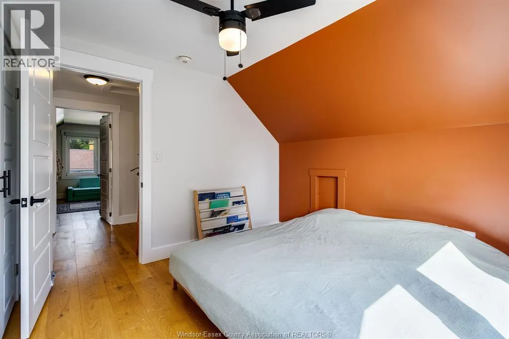 43 Danforth Ave
