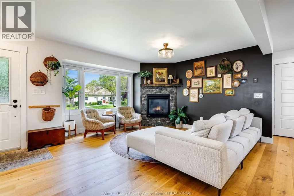 43 Danforth Ave