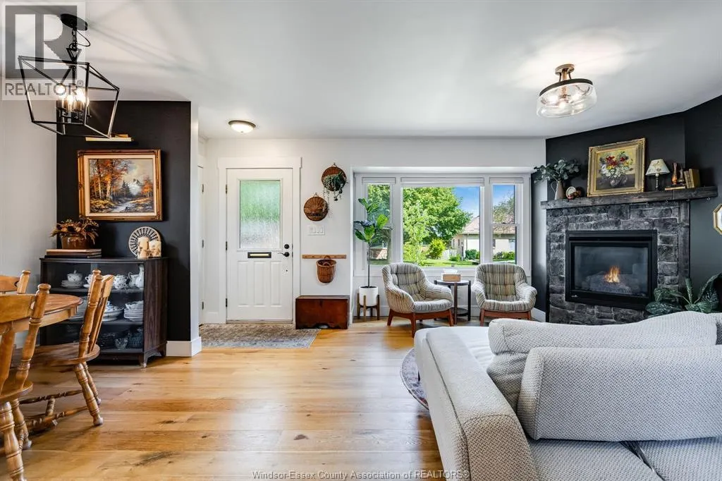43 Danforth Ave