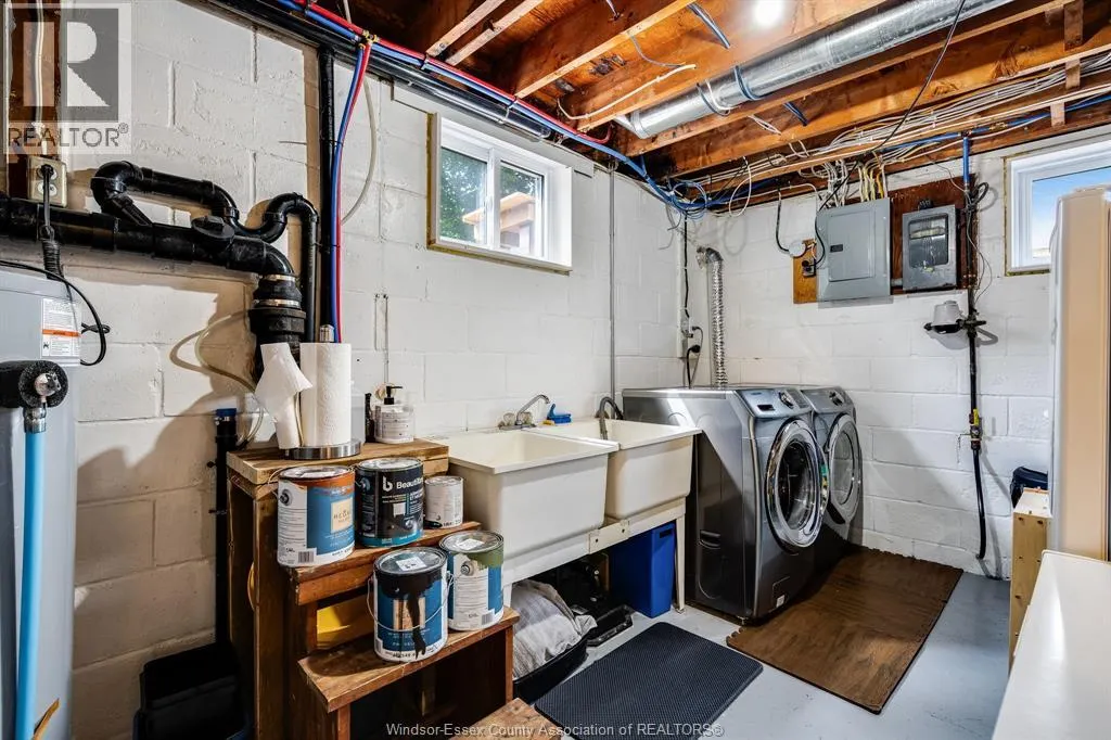 43 Danforth Ave