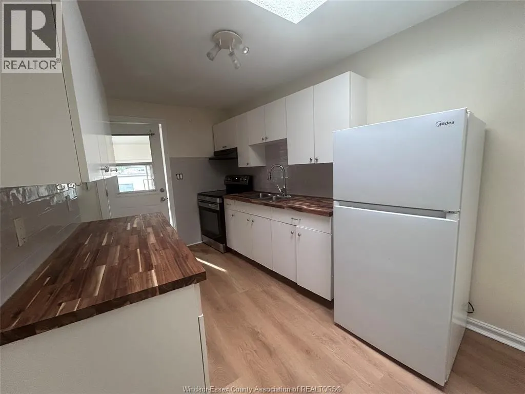 5905 Malden ROAD Unit# 1