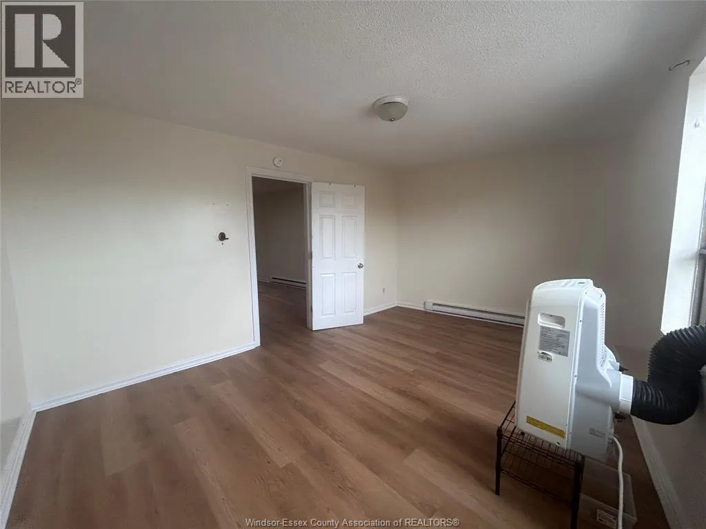 5905 Malden ROAD Unit# 1