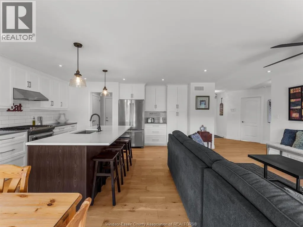11 JOANEY LANE