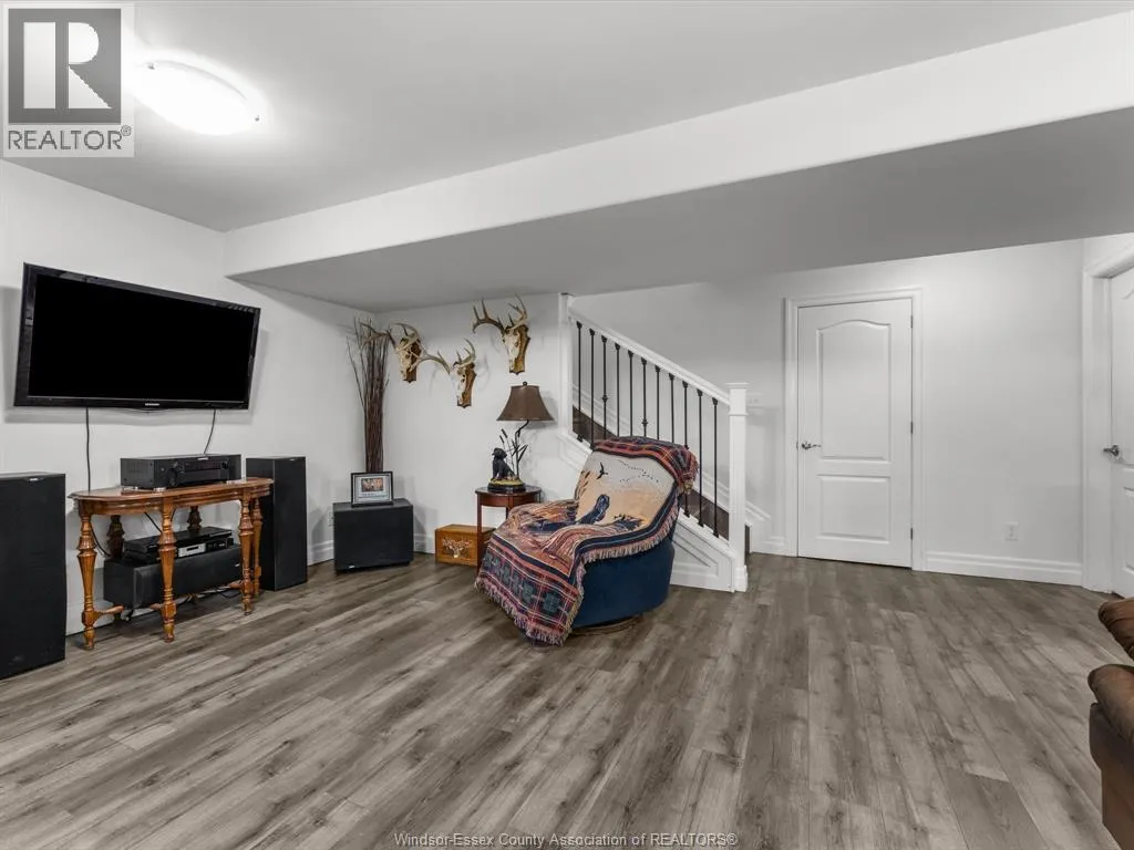 11 JOANEY LANE