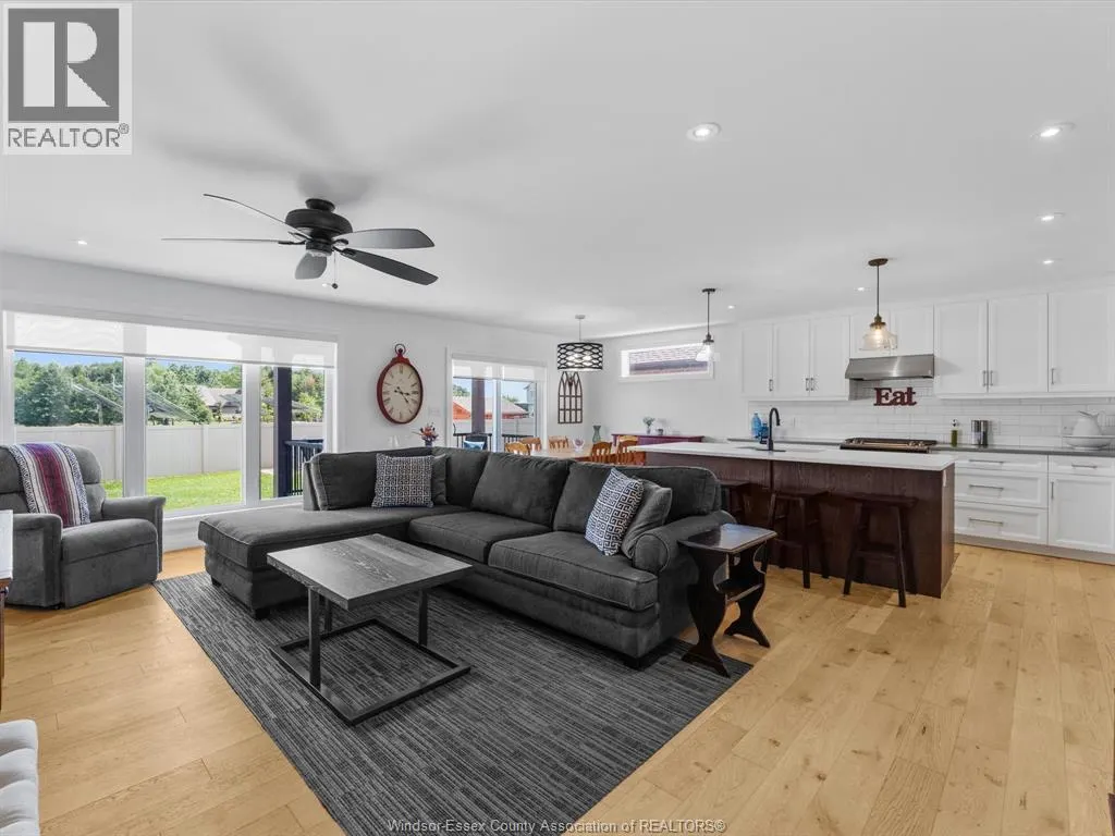 11 JOANEY LANE