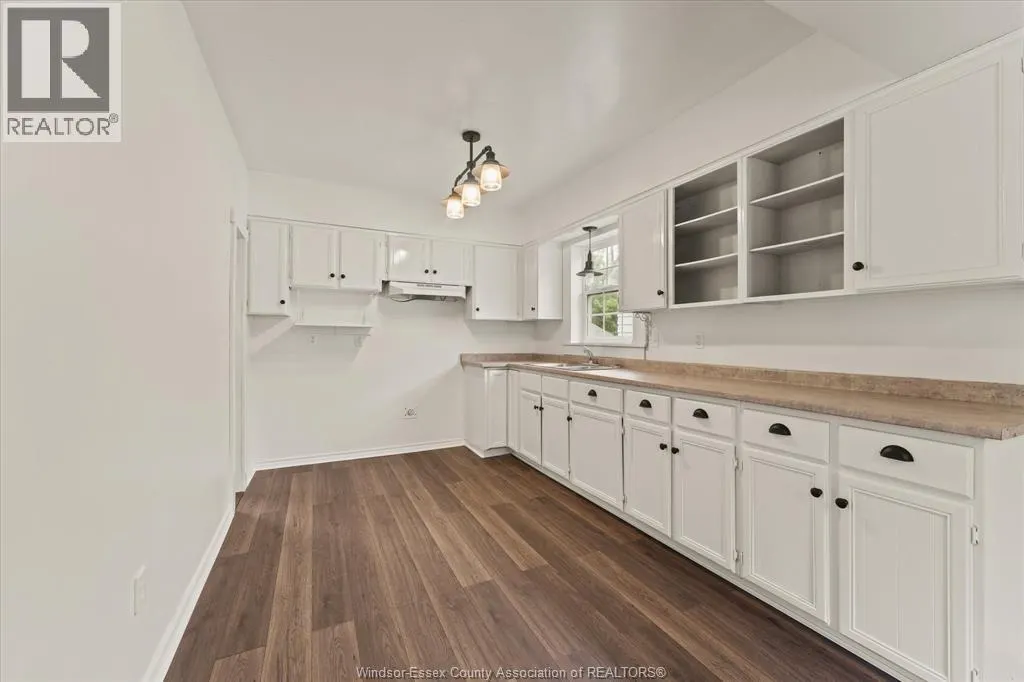 1533 ALEXIS ROAD