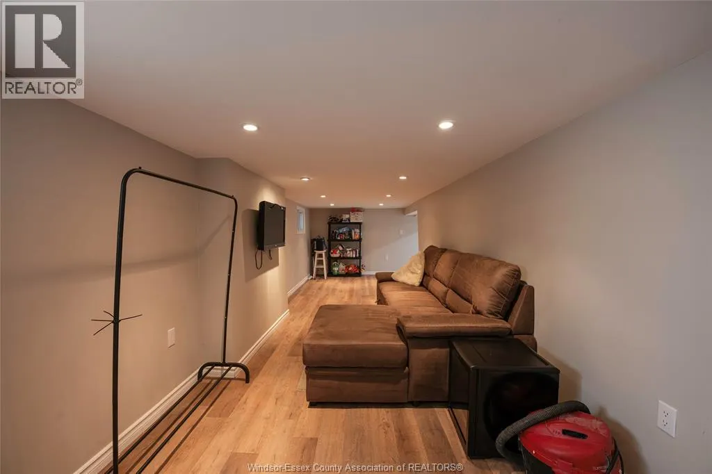 1072 ELM AVENUE
