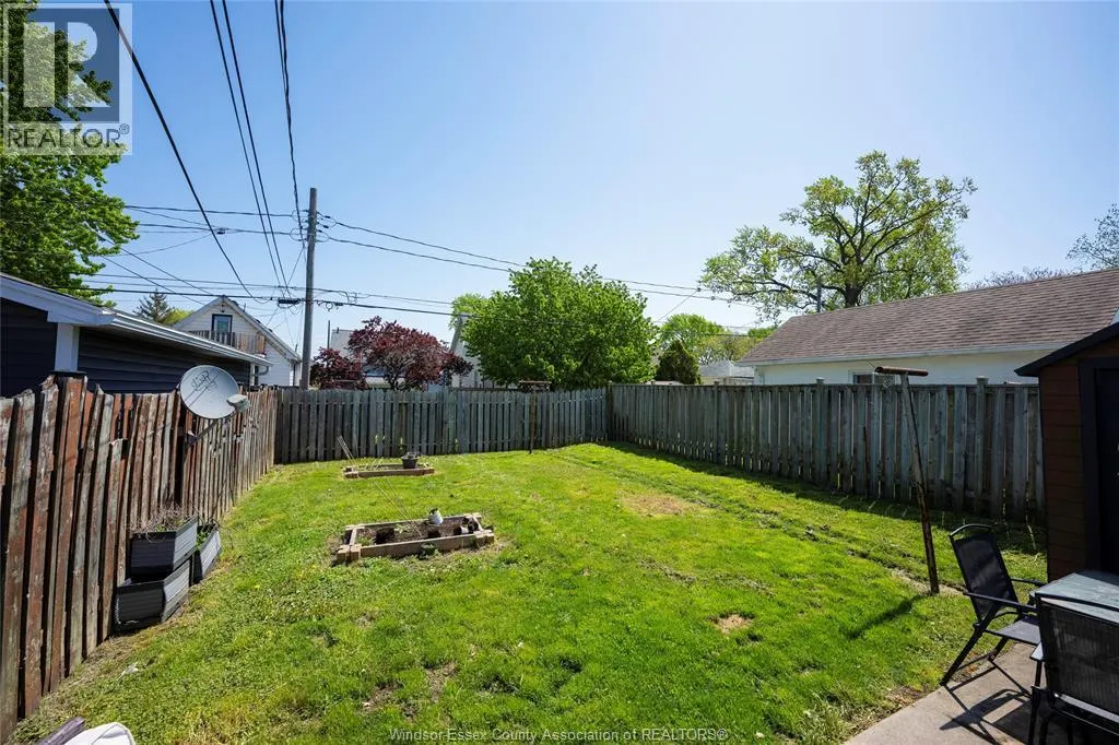 1072 ELM AVENUE