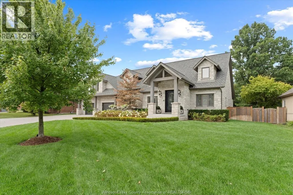 540 KENNEDY DRIVE West