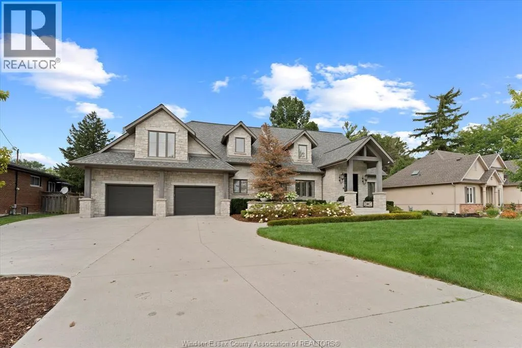 540 KENNEDY DRIVE West