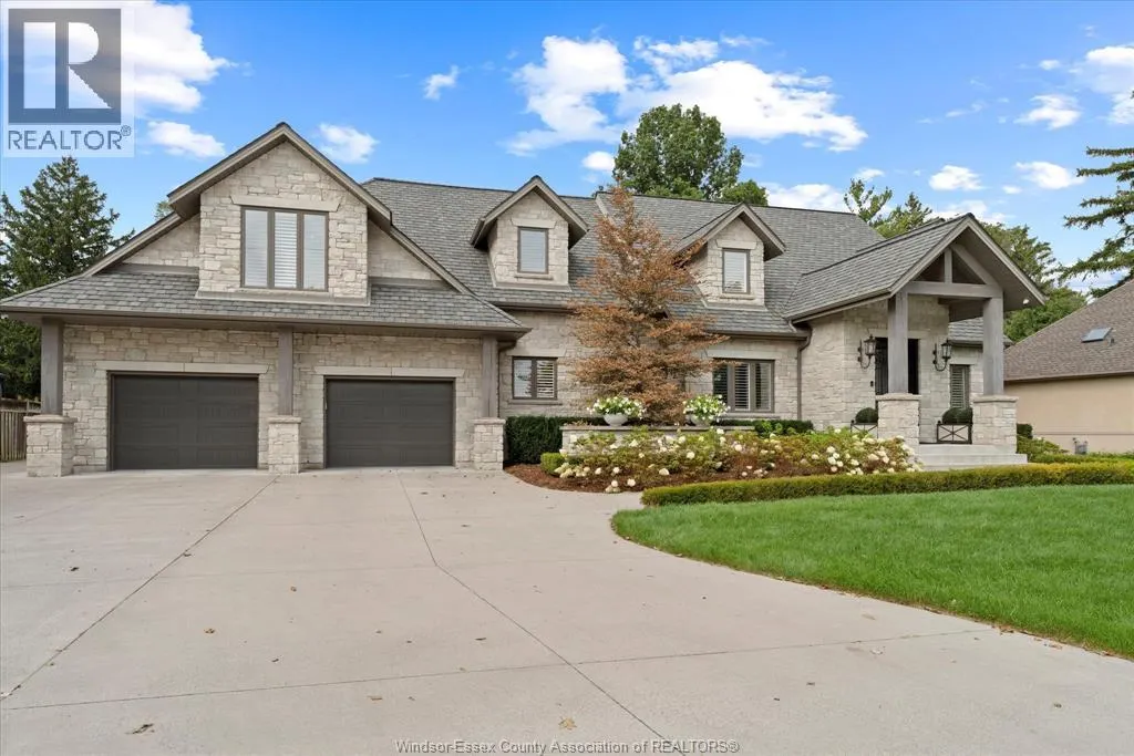 540 KENNEDY DRIVE West