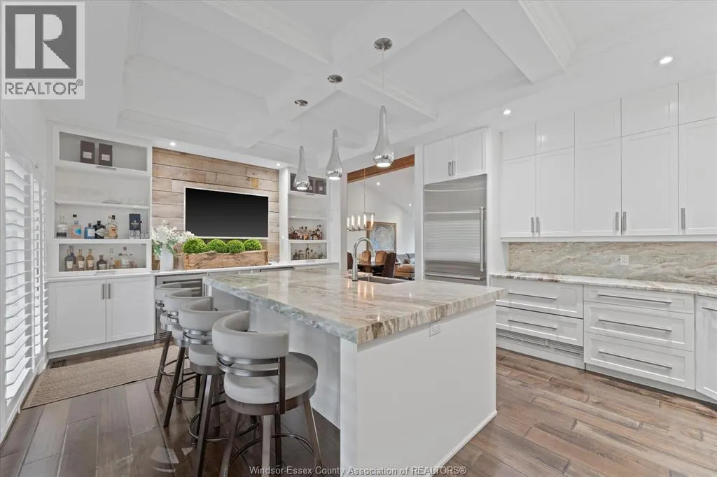 540 KENNEDY DRIVE West