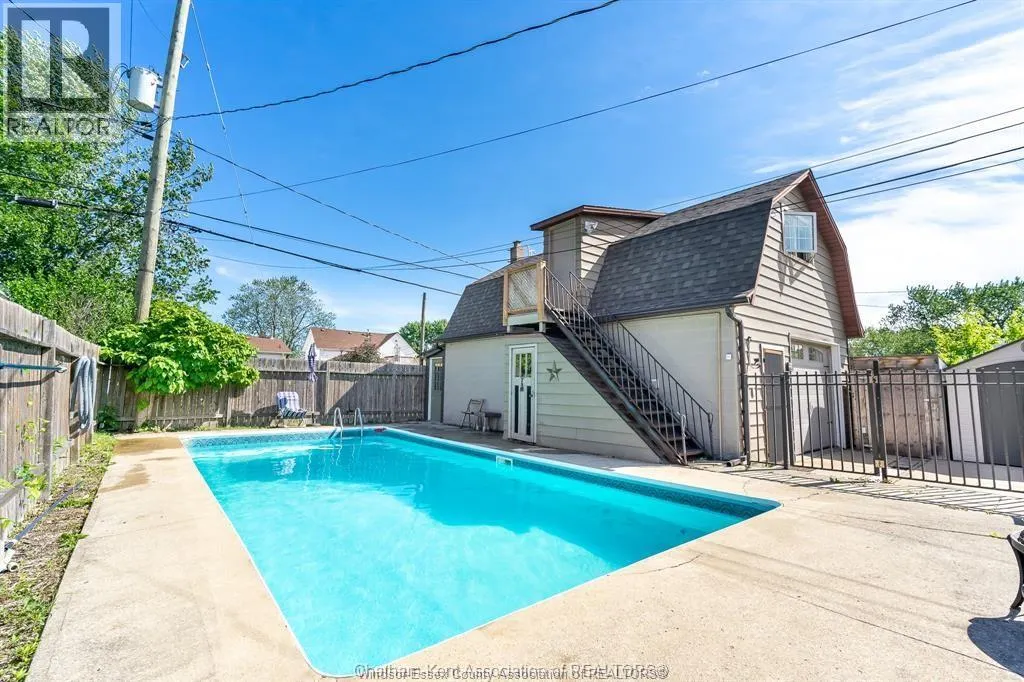 12346-48 ARBOUR STREET