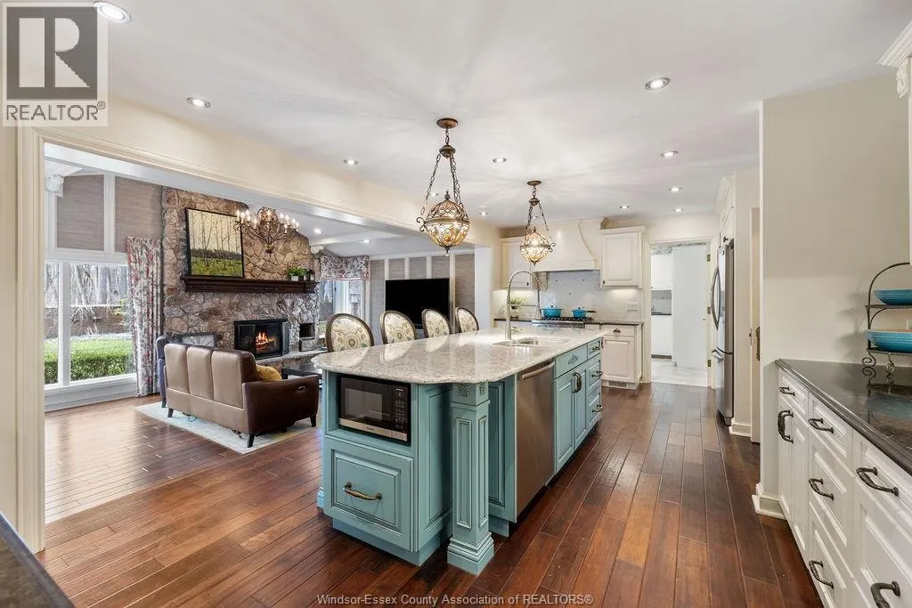 1255 TANGLEWOOD COURT