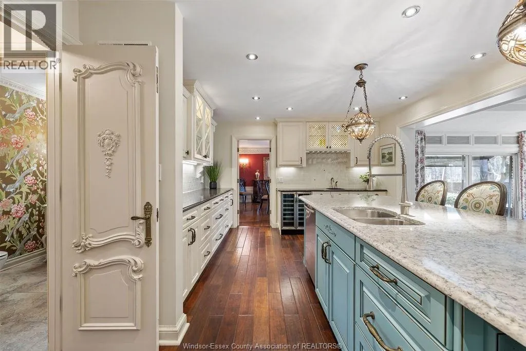 1255 TANGLEWOOD COURT