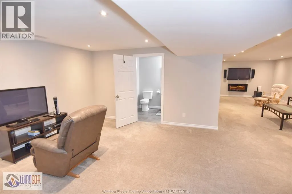 387 MILLSTONE LANE