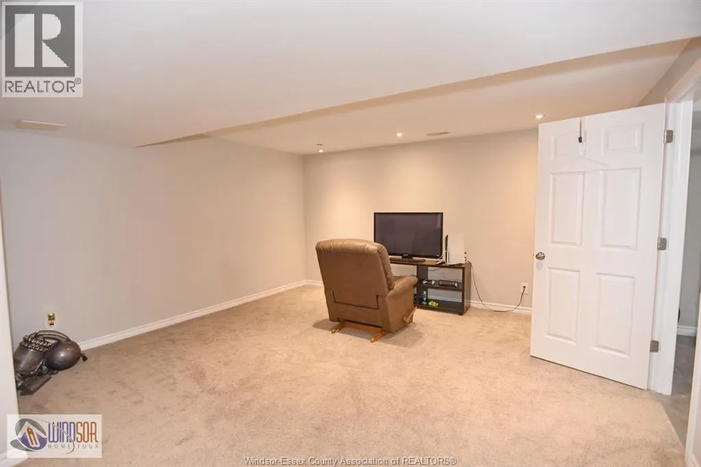 387 MILLSTONE LANE