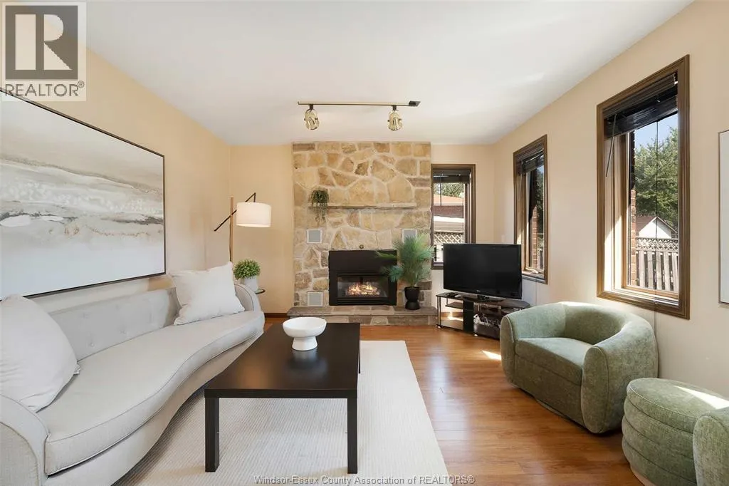 34 CHERRYWOOD AVENUE