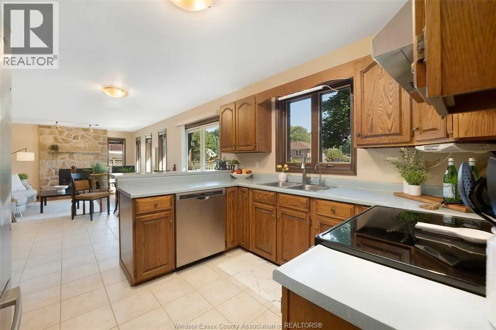 34 CHERRYWOOD AVENUE