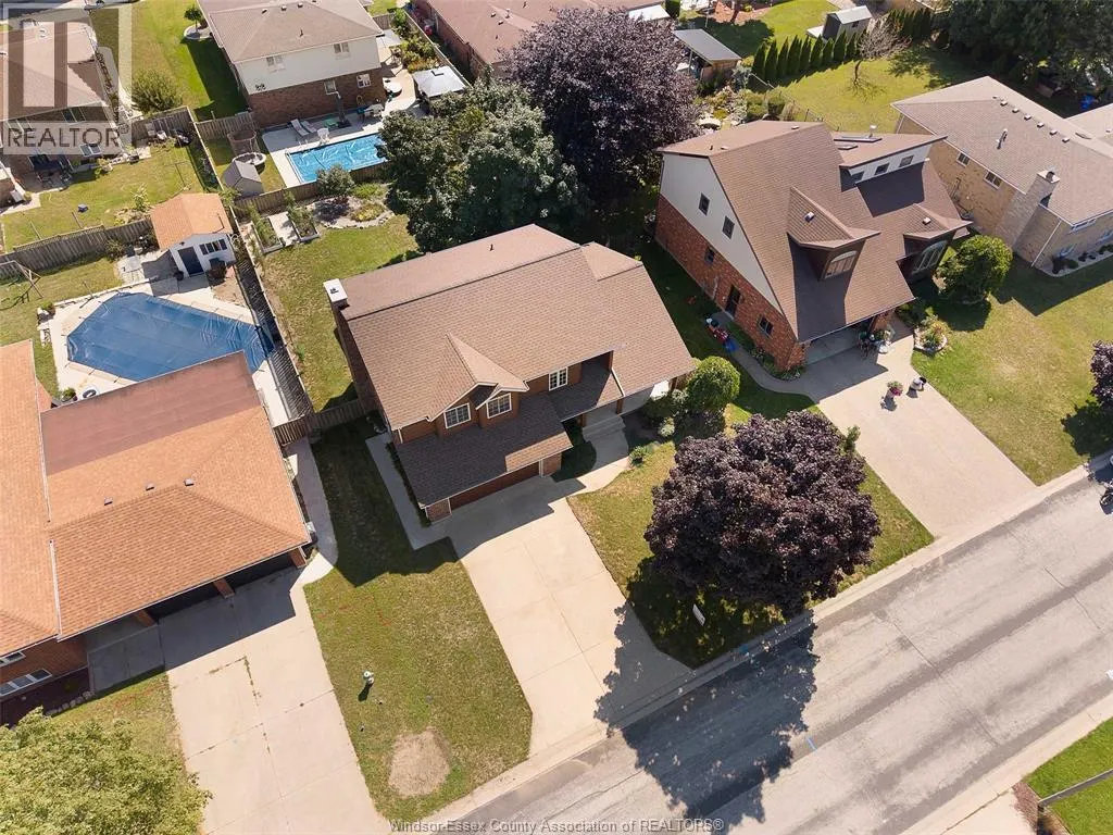 34 CHERRYWOOD AVENUE