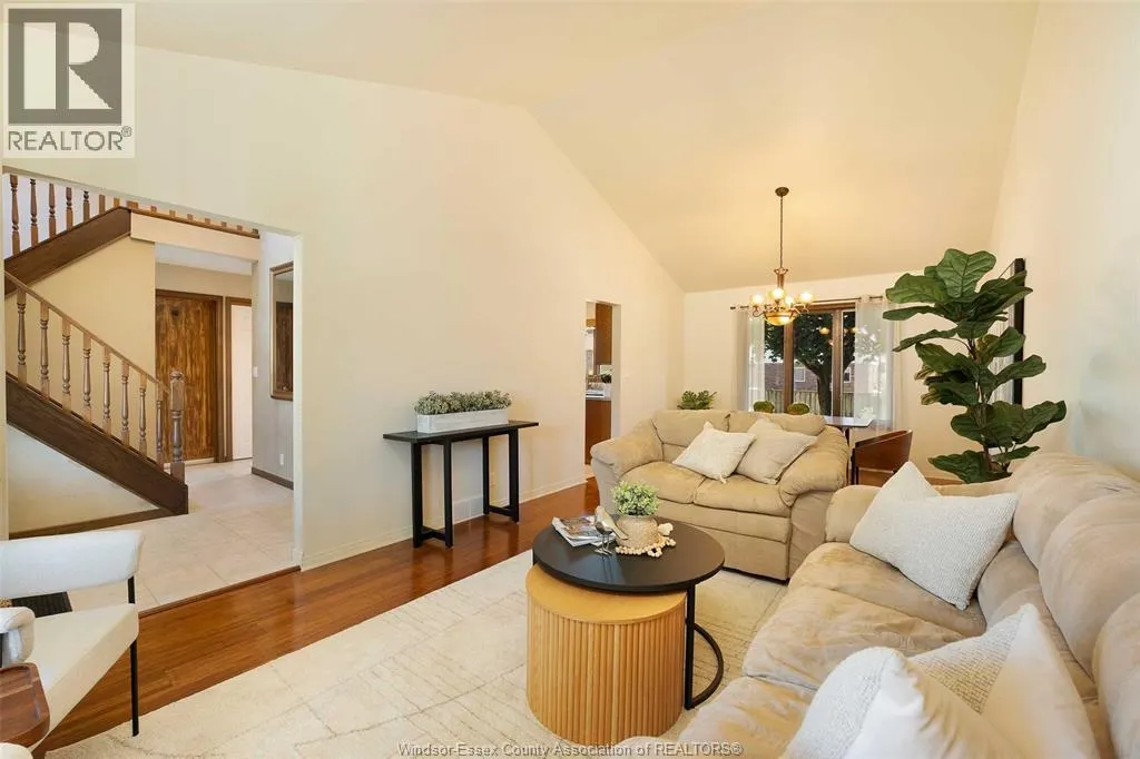 34 CHERRYWOOD AVENUE