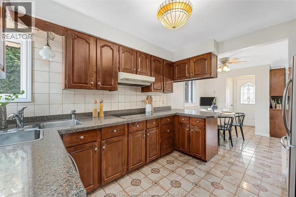 452 ST. JOHN