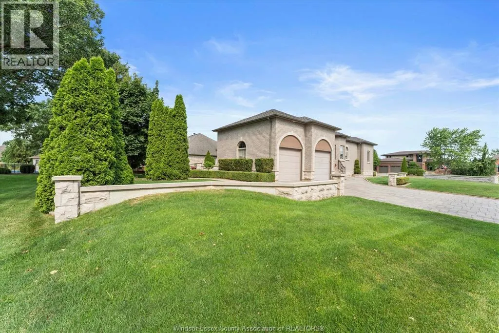 125 LINKS DRIVE