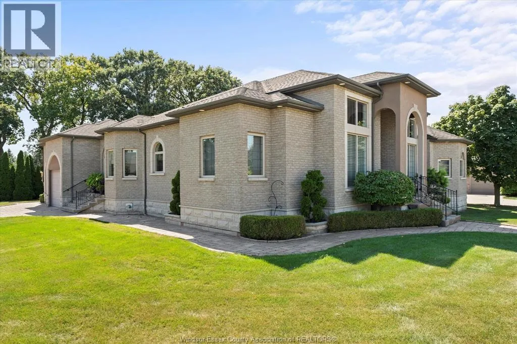 125 LINKS DRIVE