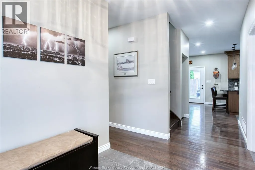 171 RIVERVIEW AVE.