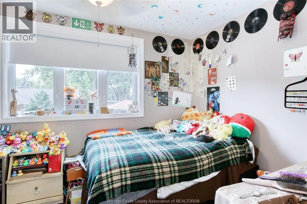171 RIVERVIEW AVE.