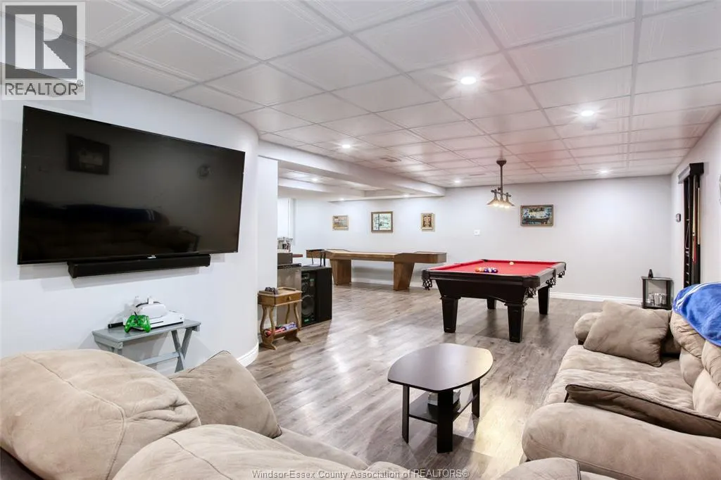 171 RIVERVIEW AVE.
