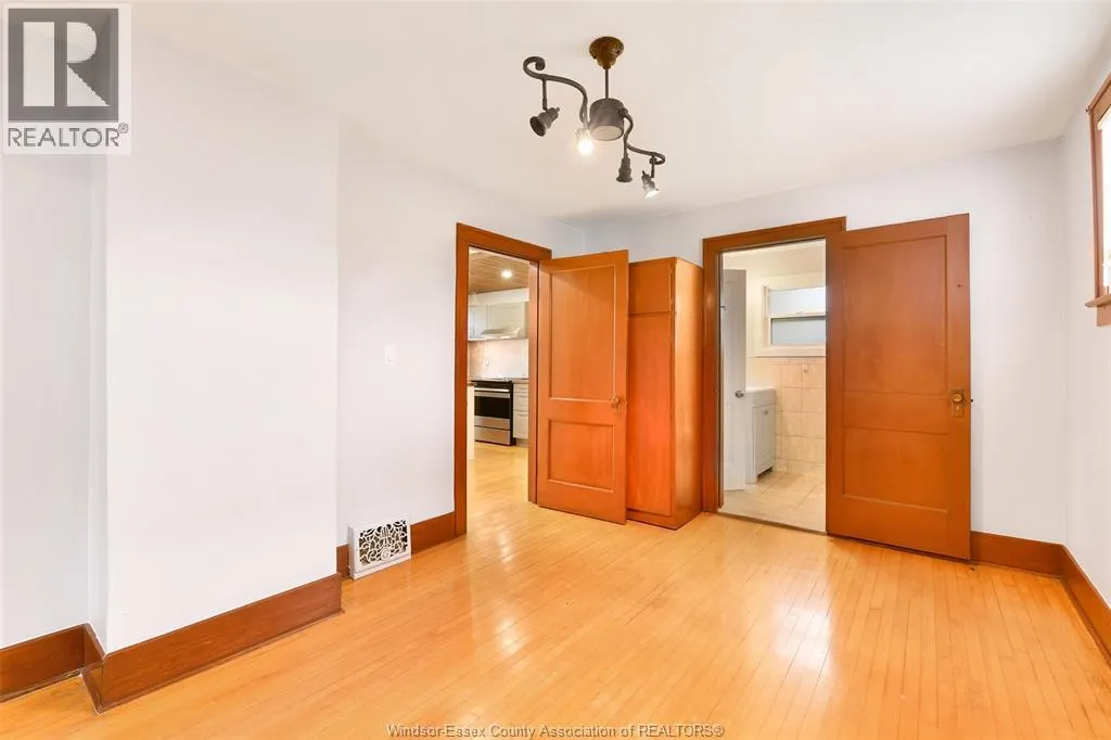 855 JOS JANISSE AVENUE Unit# Main