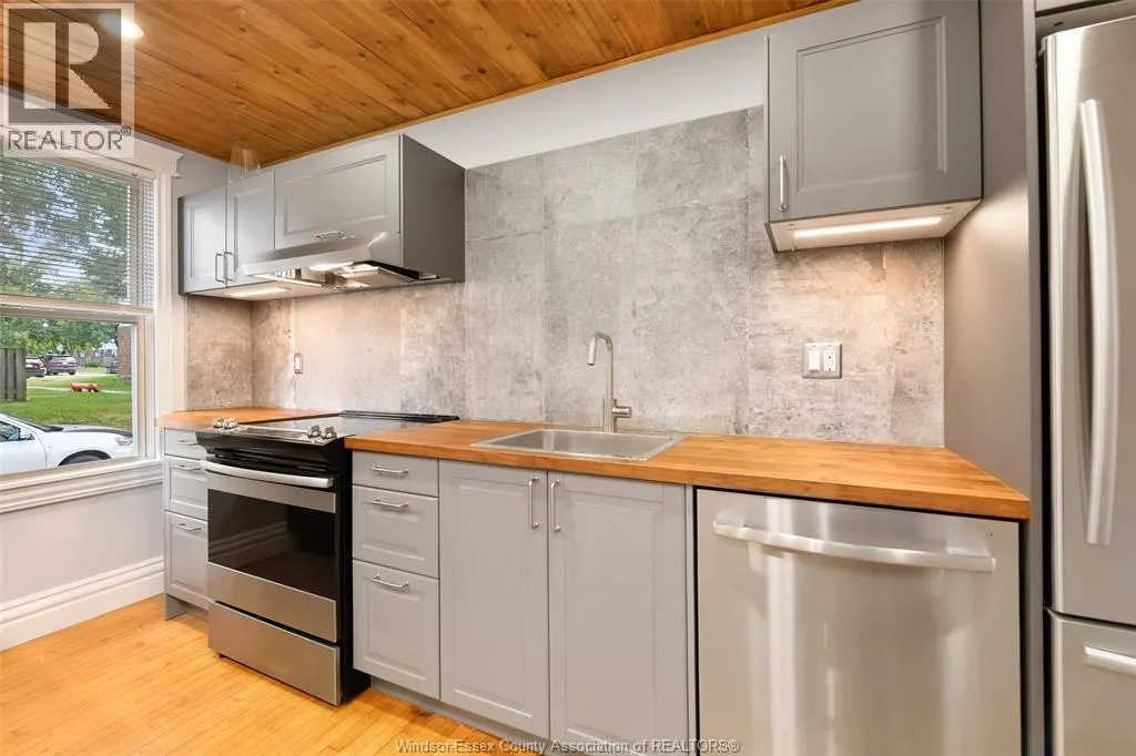 855 JOS JANISSE AVENUE Unit# Main
