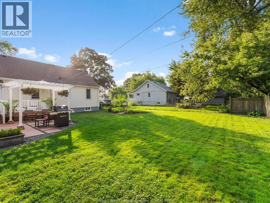 3265 BYNG ROAD