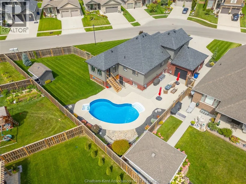 64 Valencia DRIVE
