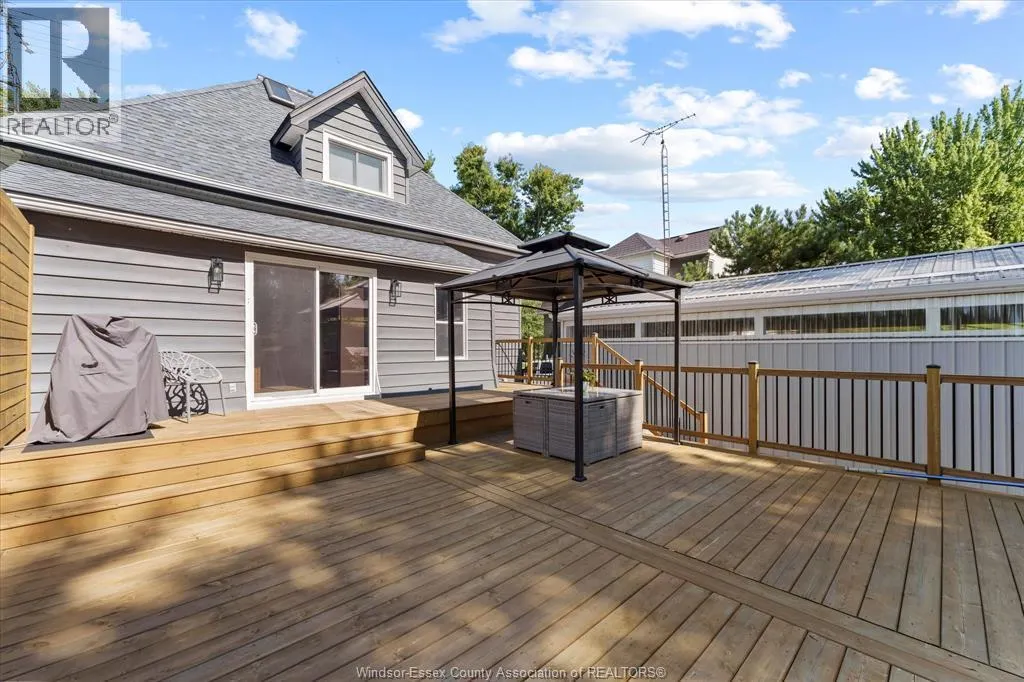 6 Forrest STREET