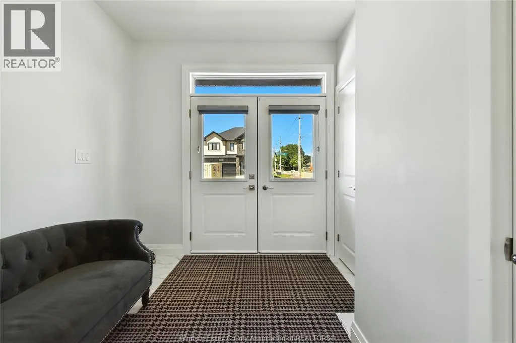 4295 JOHN ROSS COURT