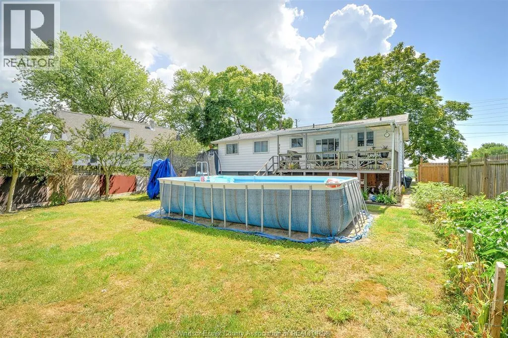 9569 Malden ROAD