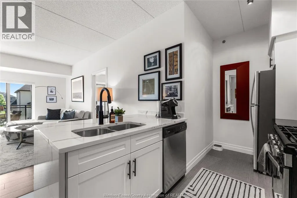 250 Manning ROAD Unit# 204