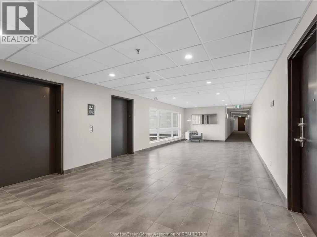 250 Manning ROAD Unit# 204