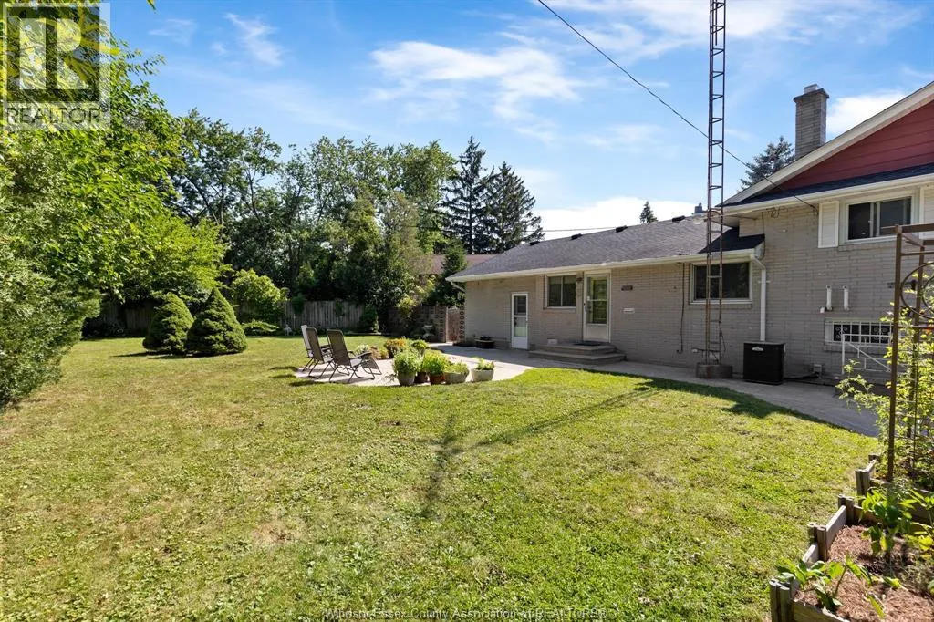 1552 STRATFORD