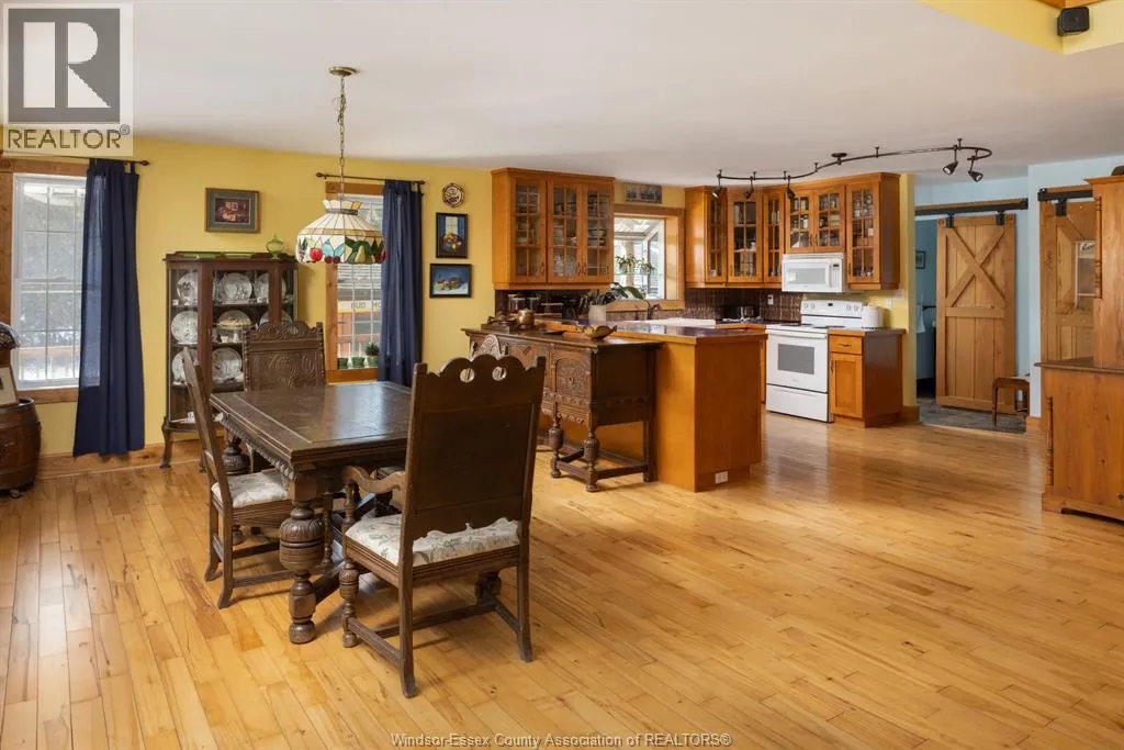 453 ELMSTEAD
