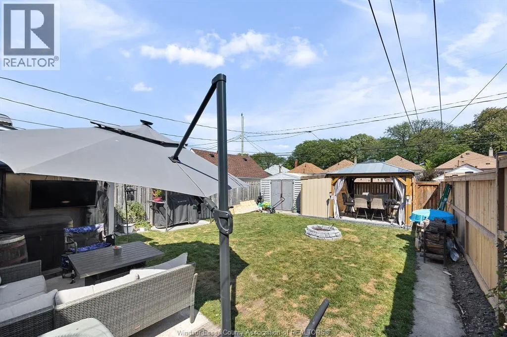 1434 GLADSTONE
