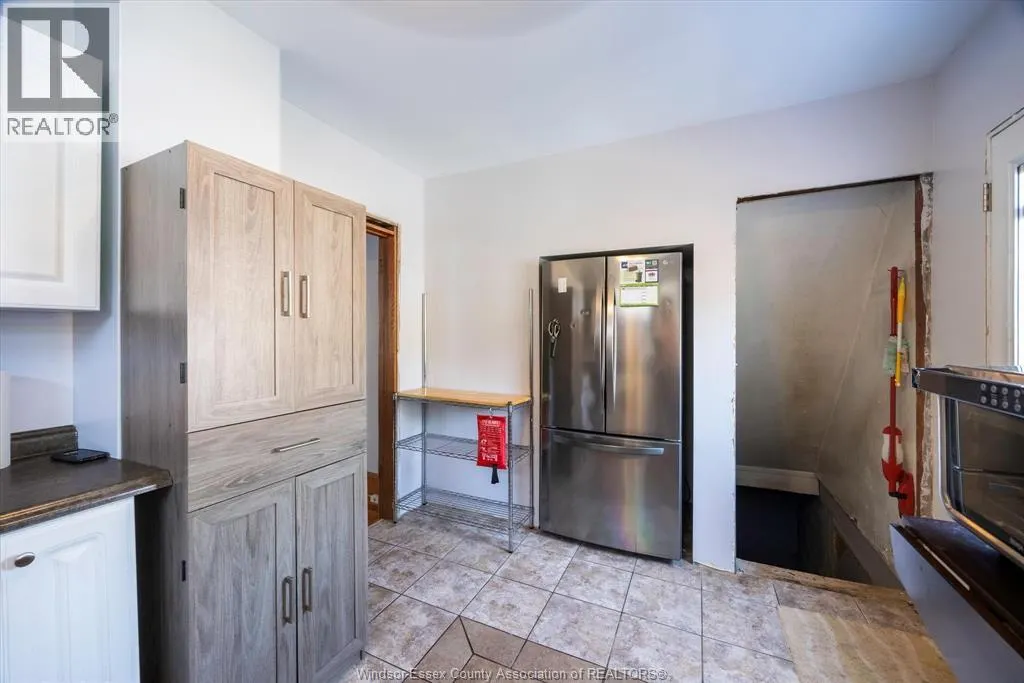 1434 GLADSTONE