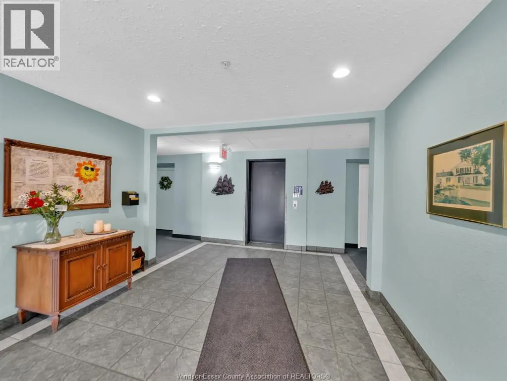 90 MURRAY Unit# 305
